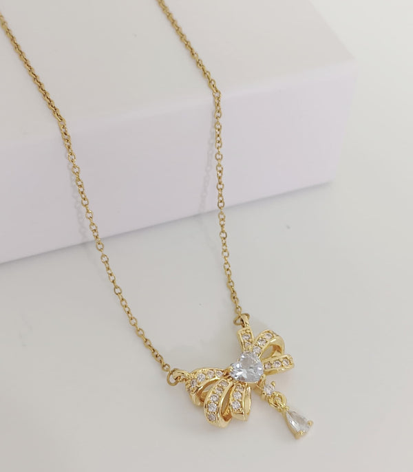 Studded Bow Neckless | Stainless steel