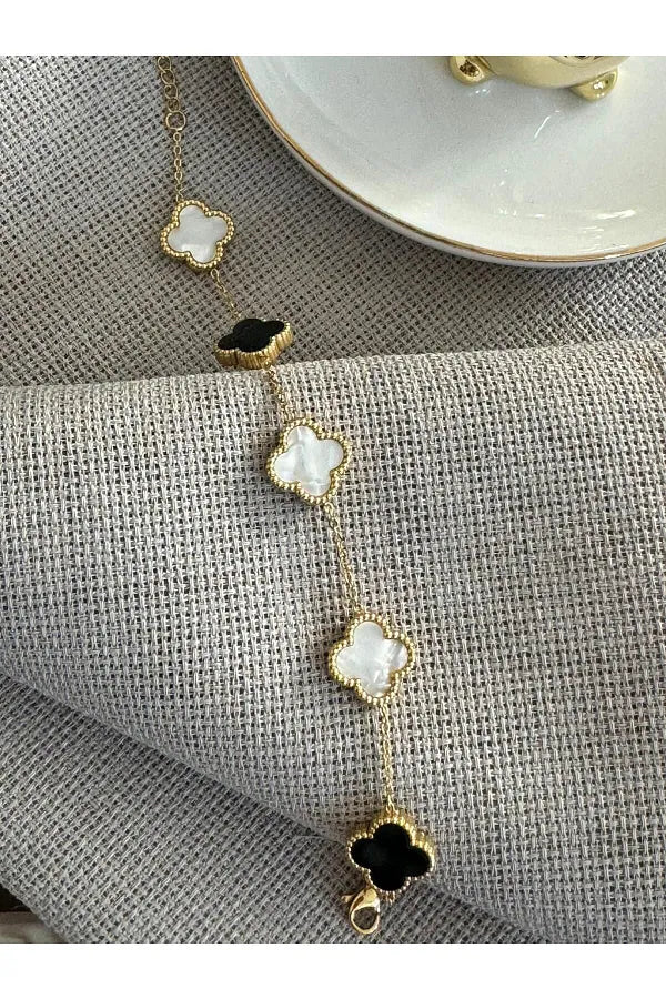 Trendy Reversible Clover Bracelet