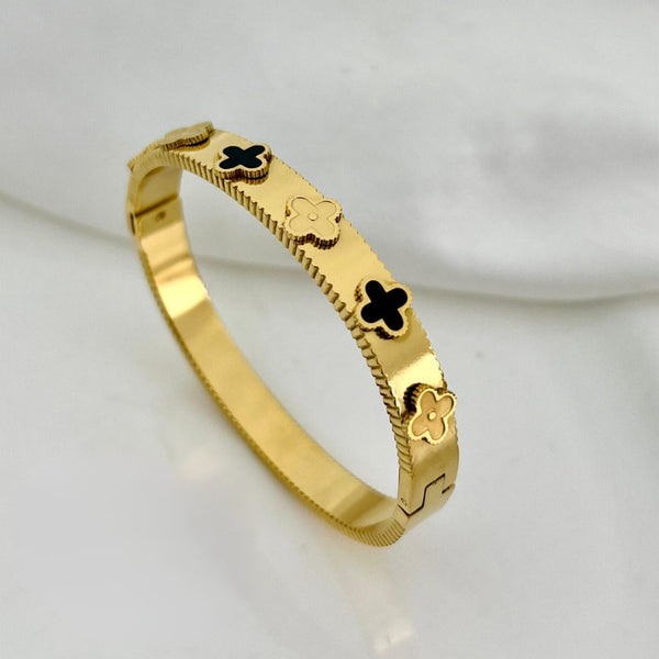 Clovia Bangle - Stainless Steel & Water Proof
