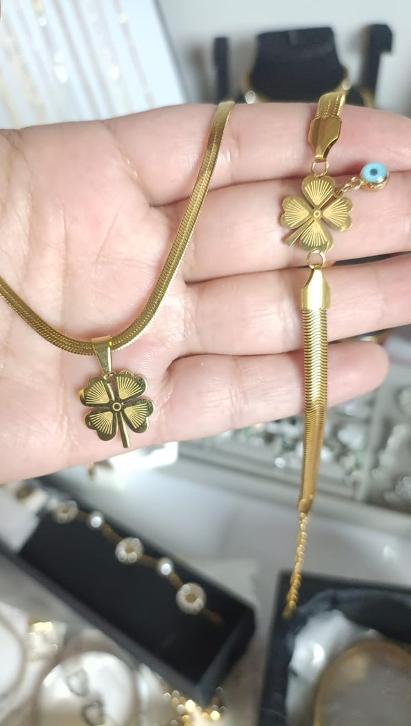 Stainless Steel Heart Four-leaf Clover Necklace & Bracelet