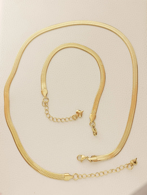 Stunning Stainless Steel Snake Chain Bracelet And Neckless