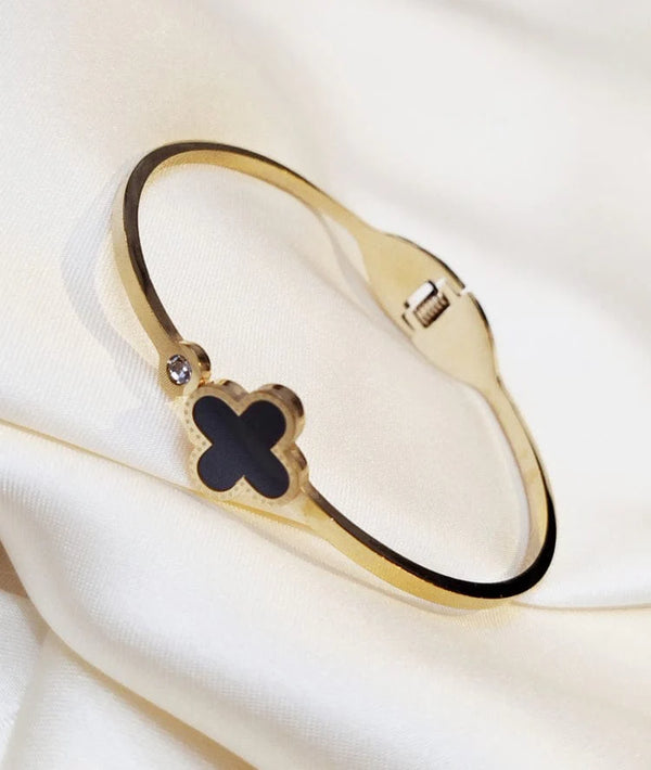 Stainless Steel Clover Handcuff