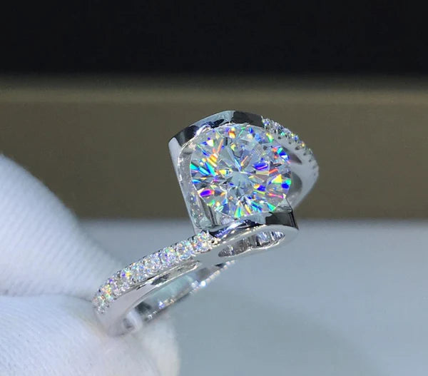 925 Sterling Silver Luxury Diamond Look Heart Adjustable Ring