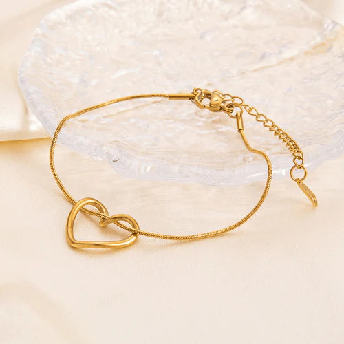 Hollow Heart Bracelet