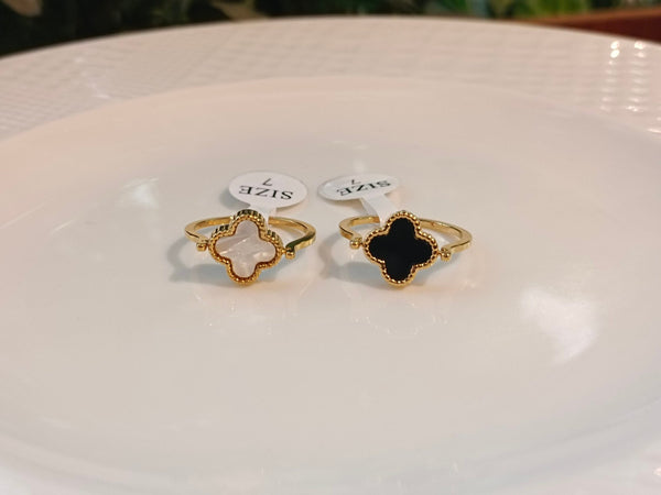 Stainless Steel Black and White Reversible Clover Ring