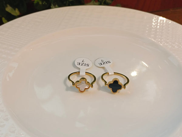 Stainless Steel Black and White Reversible Clover Ring