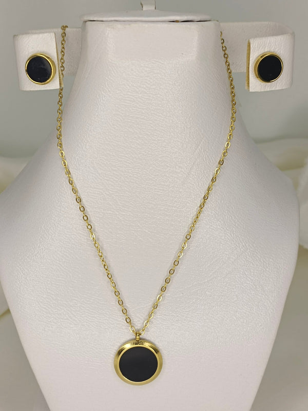 Fashion Simple Exquisite Round Black & White Enamel Stainless Steel Necklace and Ear studs for Women's