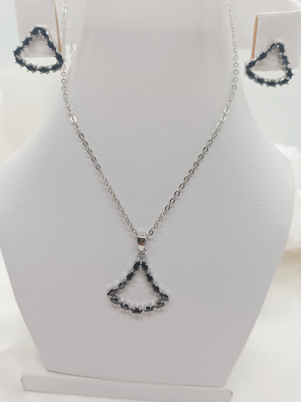 Elegant Stone Studded Necklace & Ear Studs