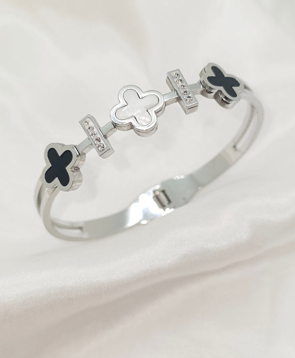 Stainless Steel Clover Silver Handcuff