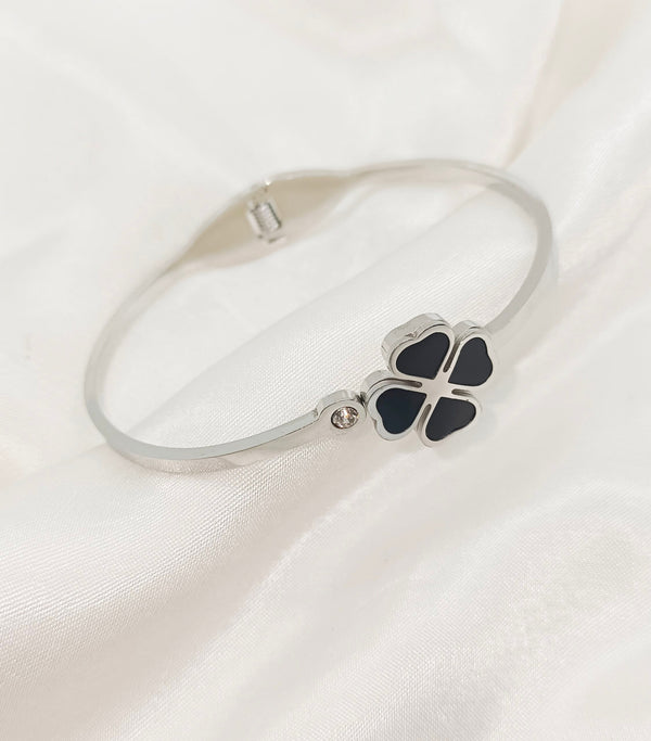 Stainless Steel Flower Silver Handcuff