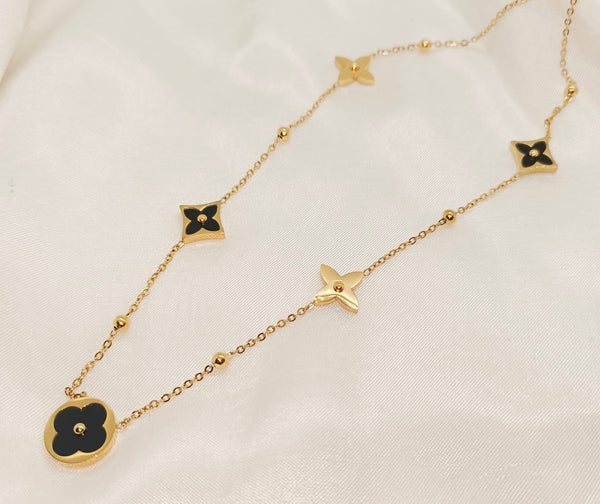 Unique Stainless Steel Metal Clover Flowers Necklace (Black & White)
