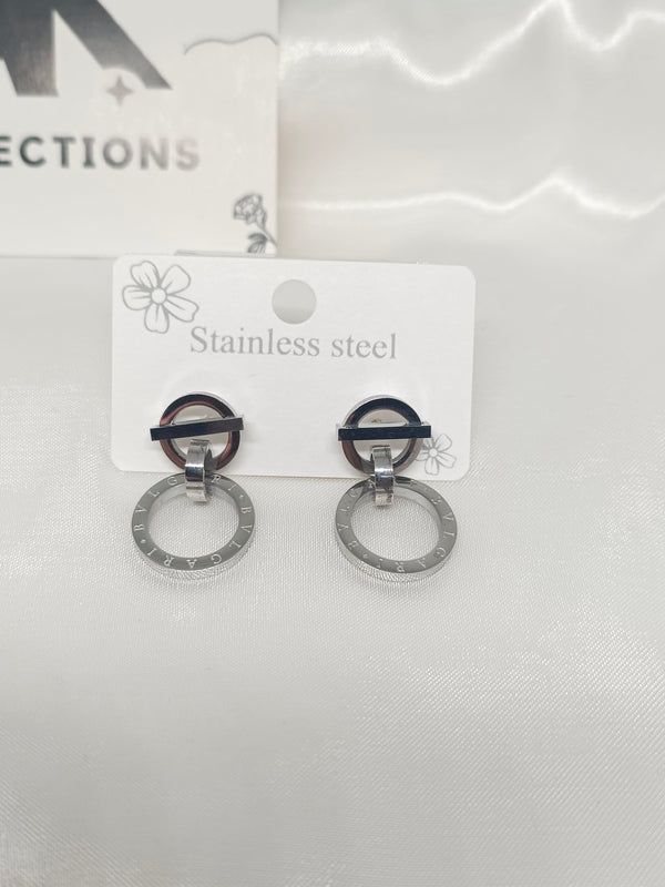 Minimal Stainless Steel Earrings In 2 Different Colors