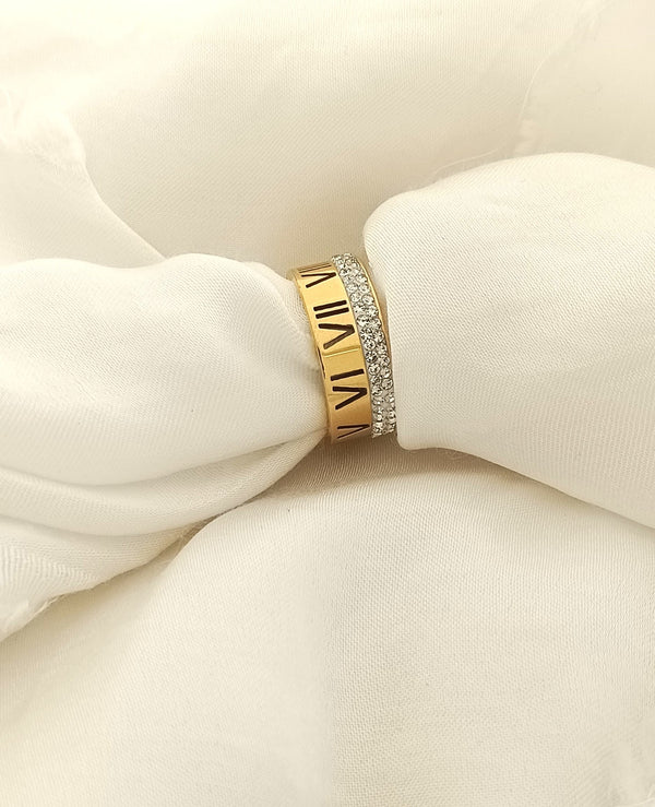 Roman Numeral 18k Gold Studded Ring