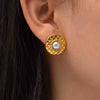 18k Gold Exquisite Vintage Pearl Stud Earrings