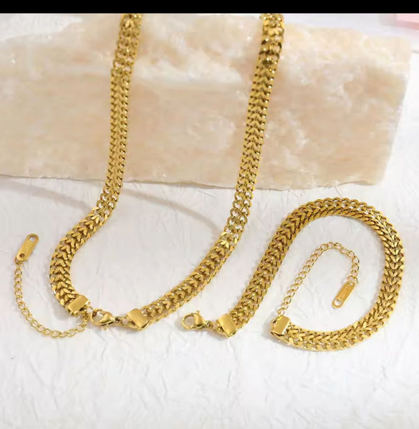 Interwoven 18k Gold Plated Bracelet & Neckless
