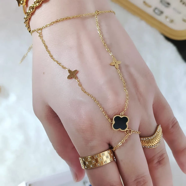 Clover Hand Chain