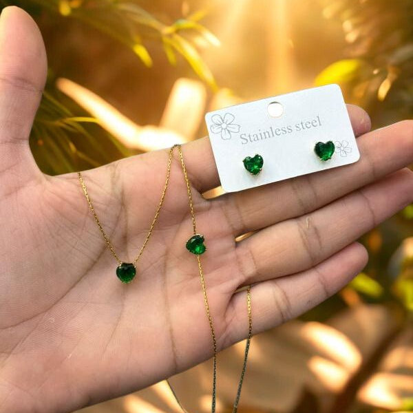 Golden Emerald Love Set