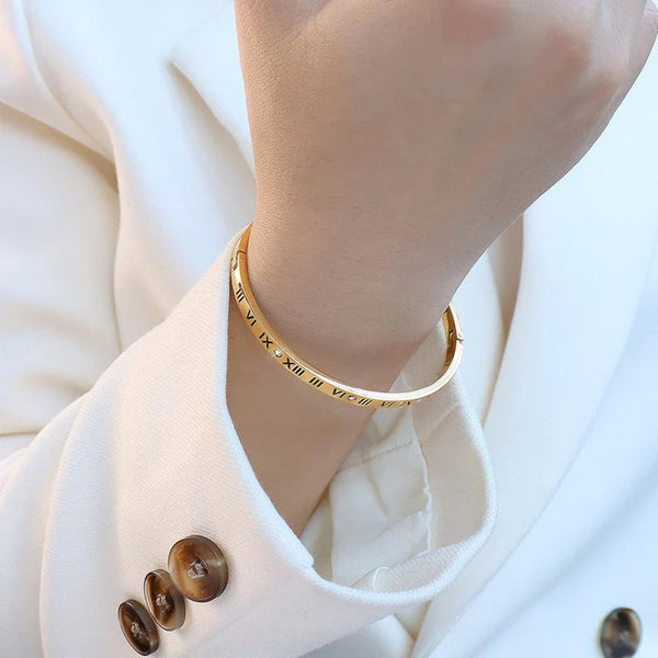 18K Gold Plated Stainless Steel Roman Cubic Zirconia Bangle