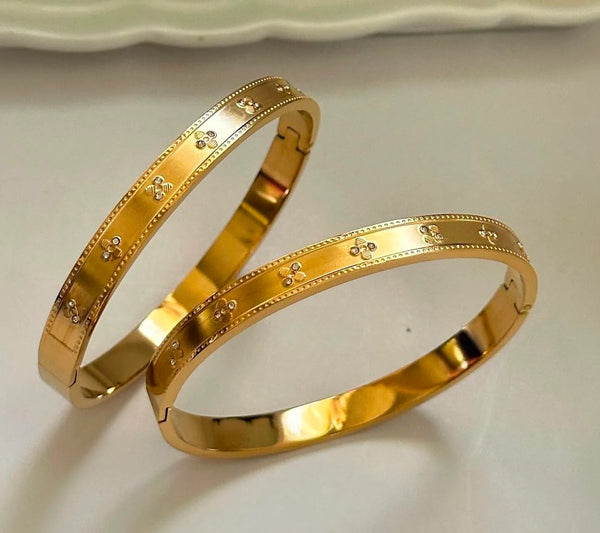 Beckett Cuff