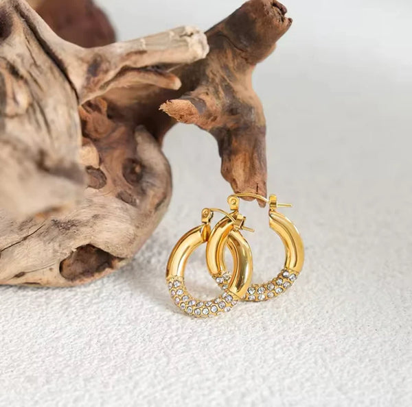 Ethereal Sparkle 18k Gold Hoops