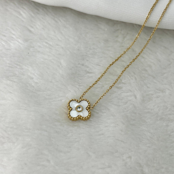Stainless Steel Clover Stone Pendant (Black & White)