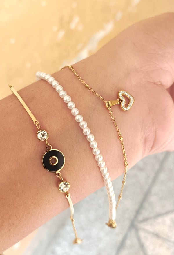 Premium Double Layer Pearls Heart Charm Bracelet | Stainless Steel