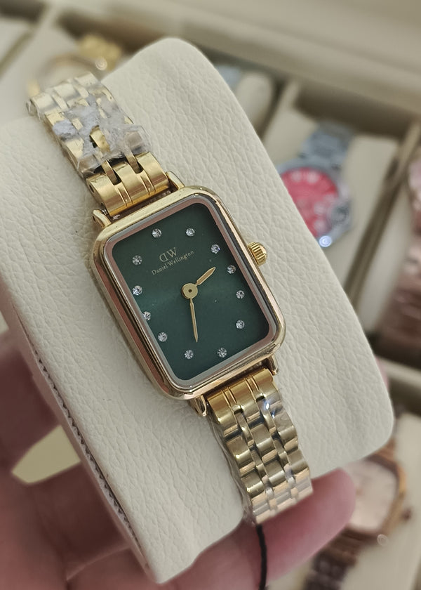 Beautiful Stainless Steel Gold Ladies Watch