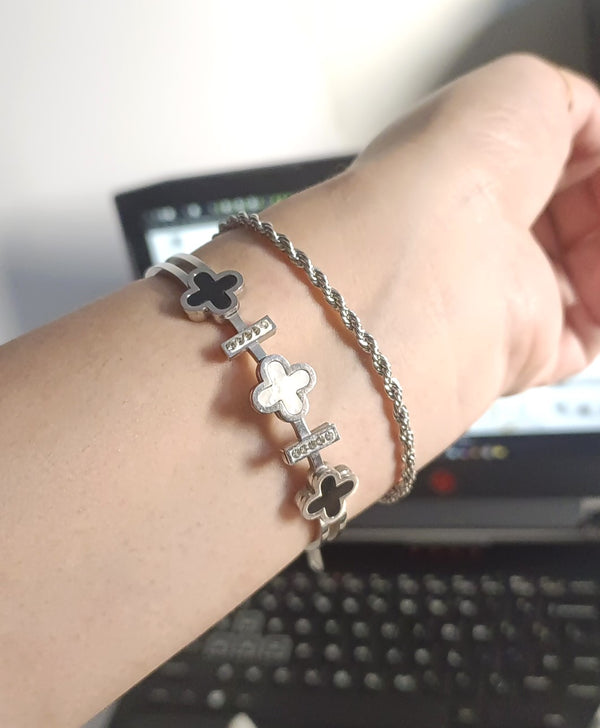 Silver Delicate Stack