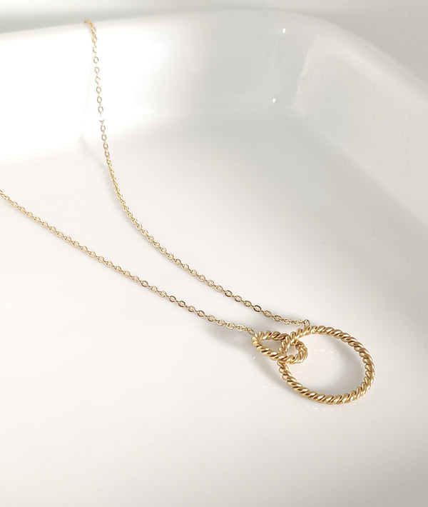 Double Ring Pendant Chain