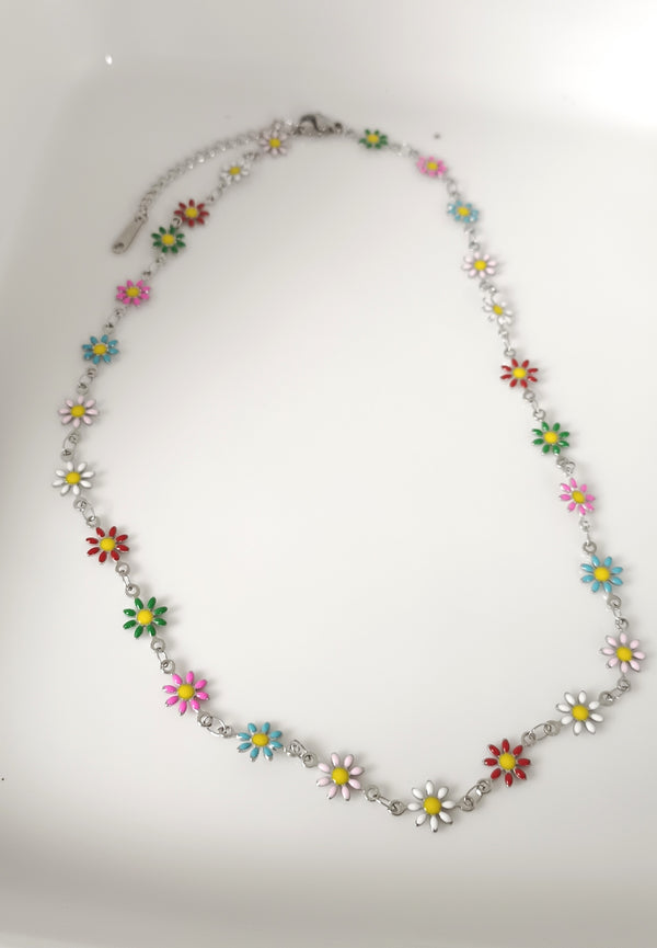 Multi Silver Daisy Necklace