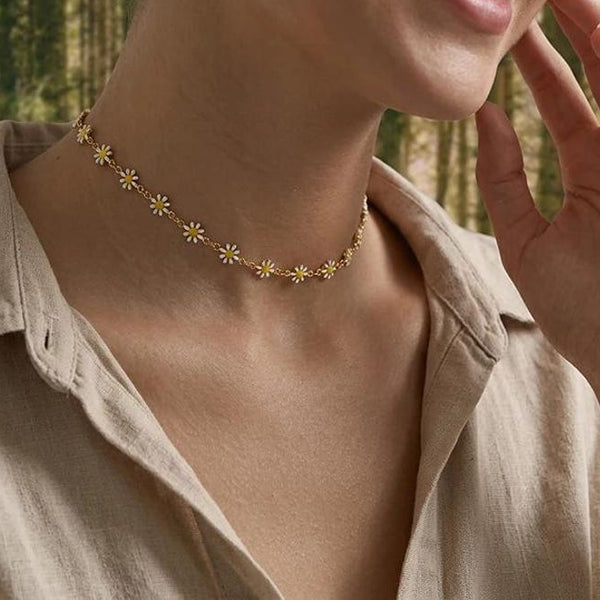 Daisy Chain Necklace