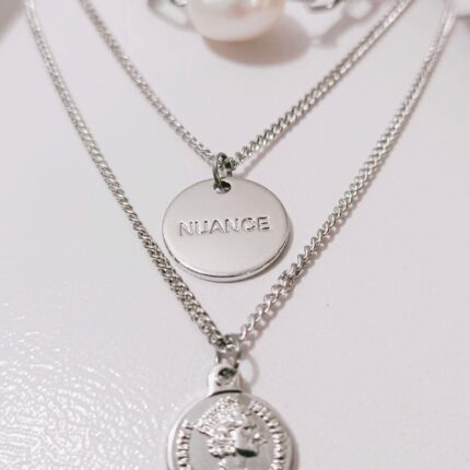 Fashion Multilayer Silver Round Portrait Coin Pendant Necklace For Women