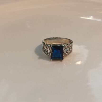 Classic Zircon Blue Stone Ring