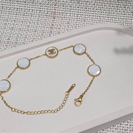 Classic bracelet