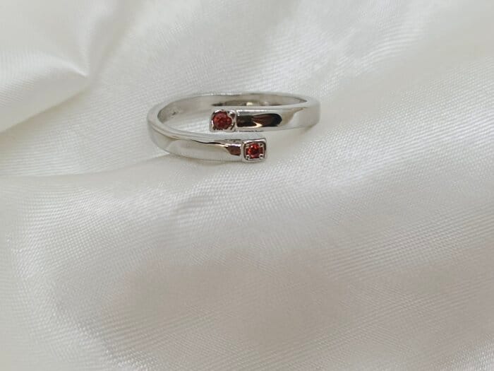 925 Sterling Silver Red Zircon Heart-Shaped Minimalist Light Luxury Open Adjustable Rings