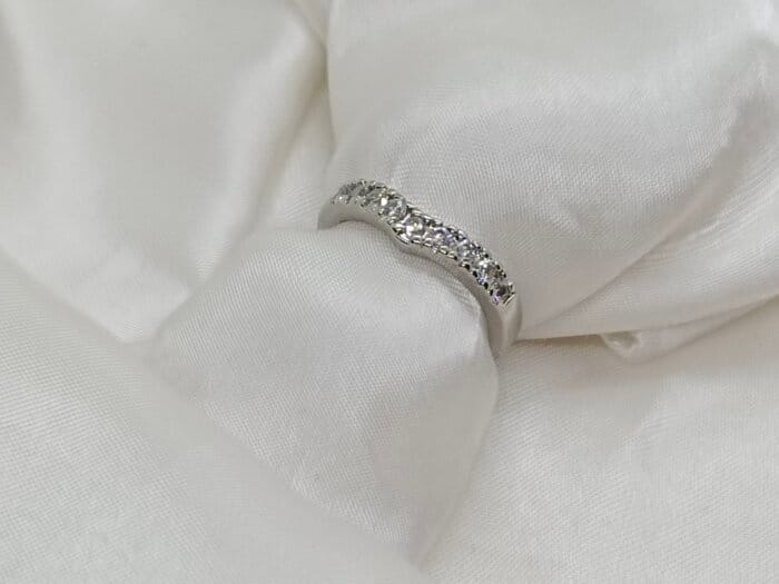 Adorable Curved Band Crystal Silver Ring