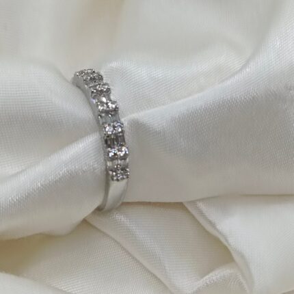 Elegant Sterling Silver Ring