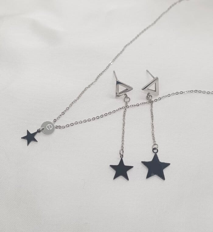 Beautiful Star Pendant and Earrings