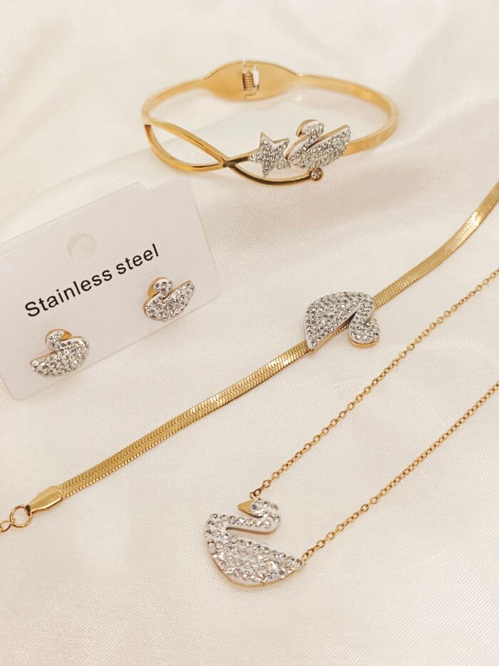 Sparkling White Swan Stainless Steel 4 Pcs Combo Set