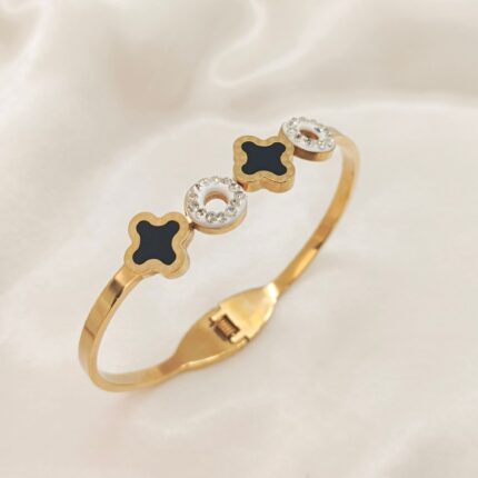 Stainless Steel Clover Stones Handcuff