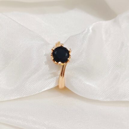 Beautiful Adjustable Black Stone Ring
