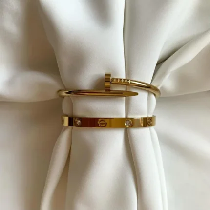 CRTR Stainless Steel Handcuff Deal