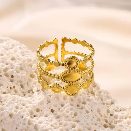 Aura 3 Layer Band Ring