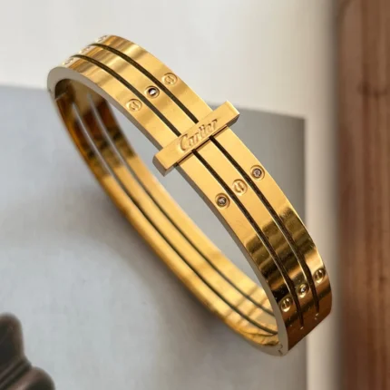 3 Layer Cartier Handcuff