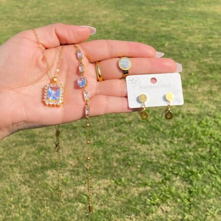 Sparkling 4 Pcs Deal | Water Proof | tarnish Free