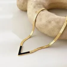 Golden Gilded V Chain Black | Stainless Steel